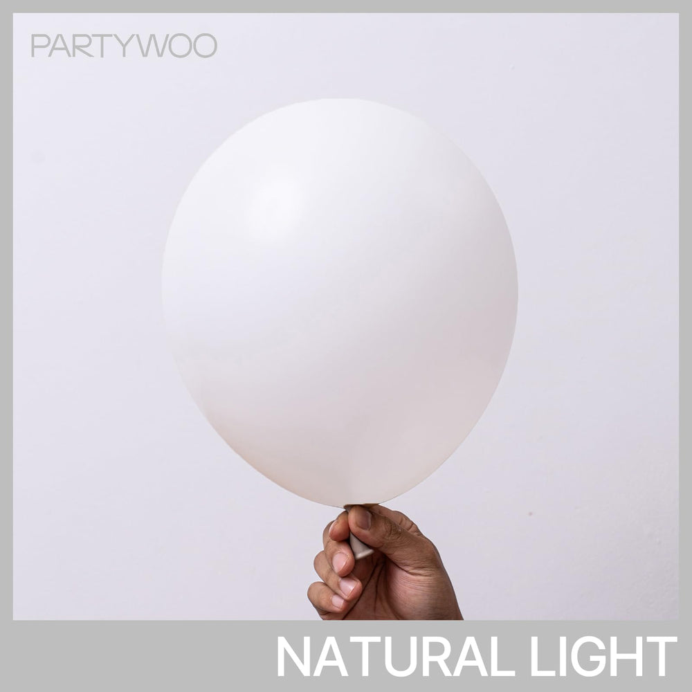PartyWoo 12 inch white balloon ideal for mixed-height decor