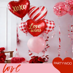 PartyWoo bridal shower 18in hearts create joyful photo-ready moments