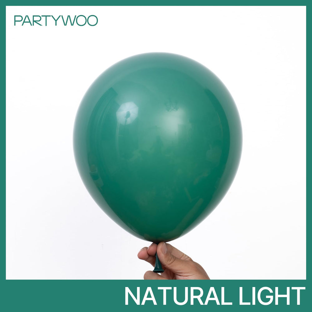 PartyWoo dark green 12-inch balloons ideal for garlands and bouquets.