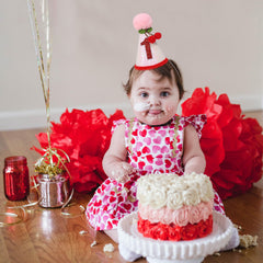 PATRDIO fruit-themed hat ideal for cake smash sessions.