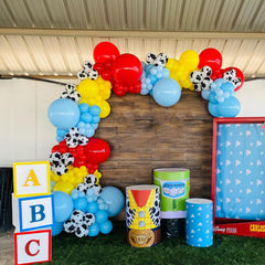 PATYDECRO blue balloons enhance Toy Story themed celebrations