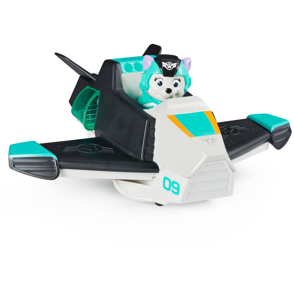 Paw Patrol deluxe vehicle with collectible Everest figure for imaginative missions.