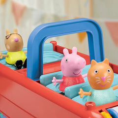 Thirteen storytelling accessories spark imaginative scenes.