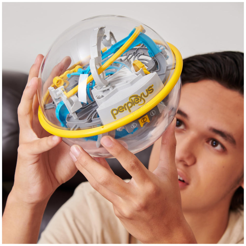 Perplexus Beast brain teaser sparks curiosity for independent family play