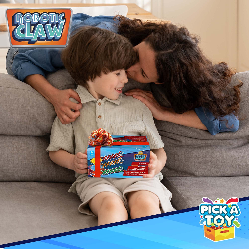 PICK A TOY Roboclaw pack-outdoor-play supports active, engaging retrieval adventures