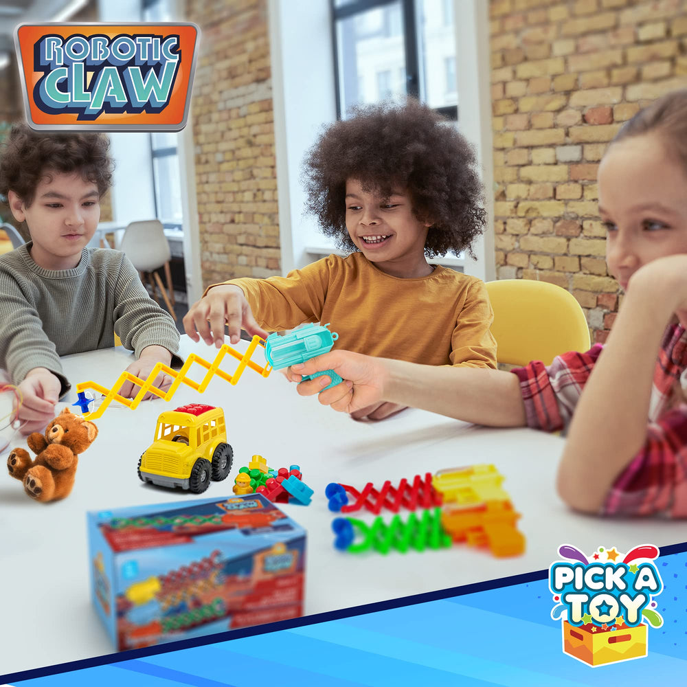 PICK A TOY Roboclaw pack-storage keeps clutter away after play