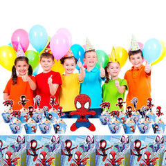 Cupcake decorated with Piegricdiat Spidey character for festive treats