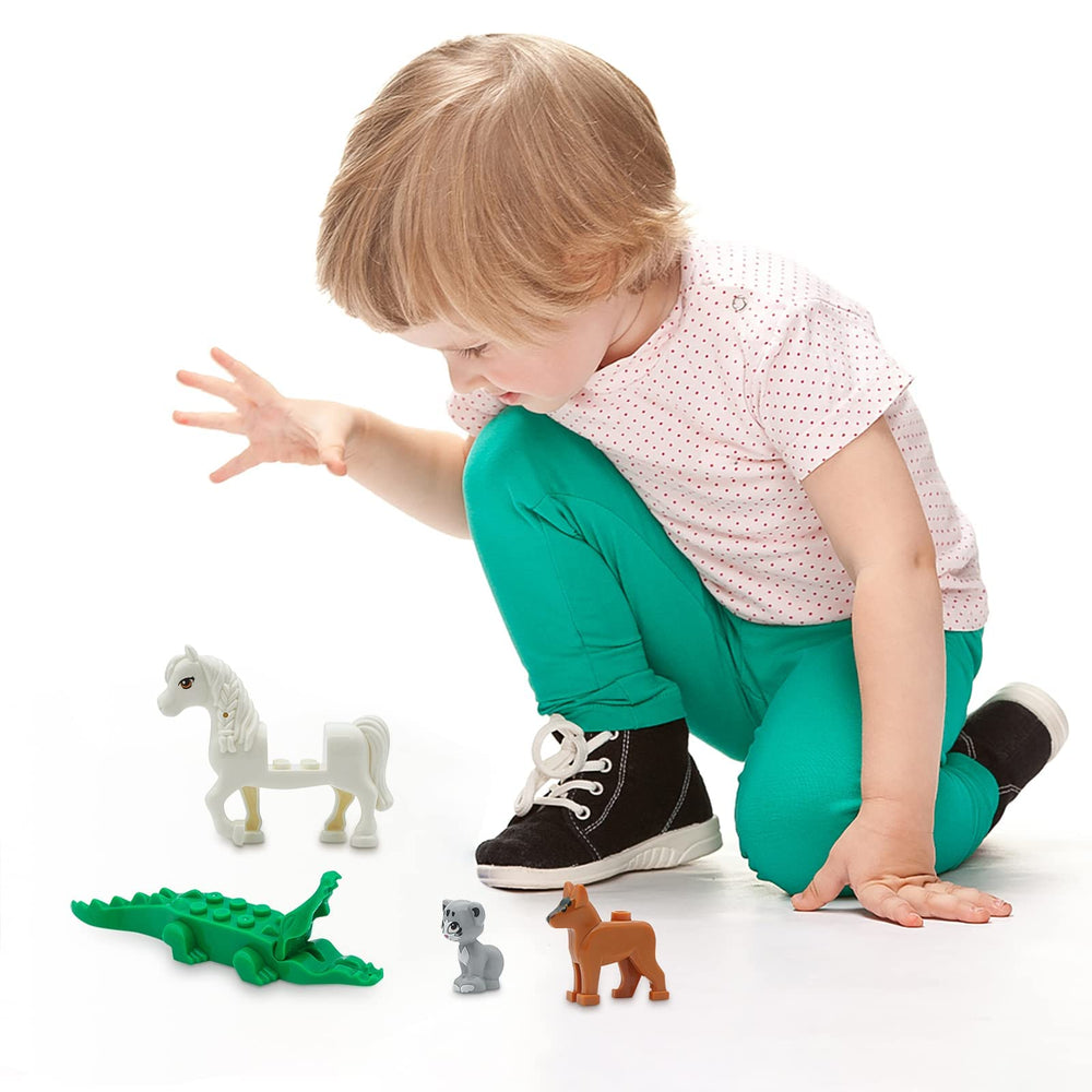 PIPART chicken and egg figures for busy farm play