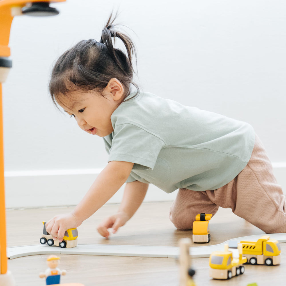 PlanToys sustainable materials highlight eco friendly design ideal for classrooms.