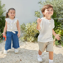 PlanToys My First Camera encourages independent exploration and sensory-rich pretend play.