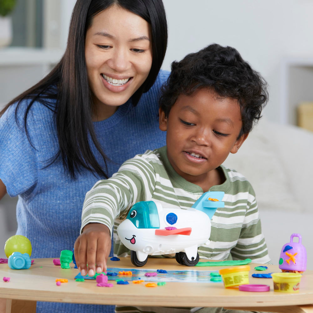 Play-Doh Airplane Explorer Set four colors boost creative play.