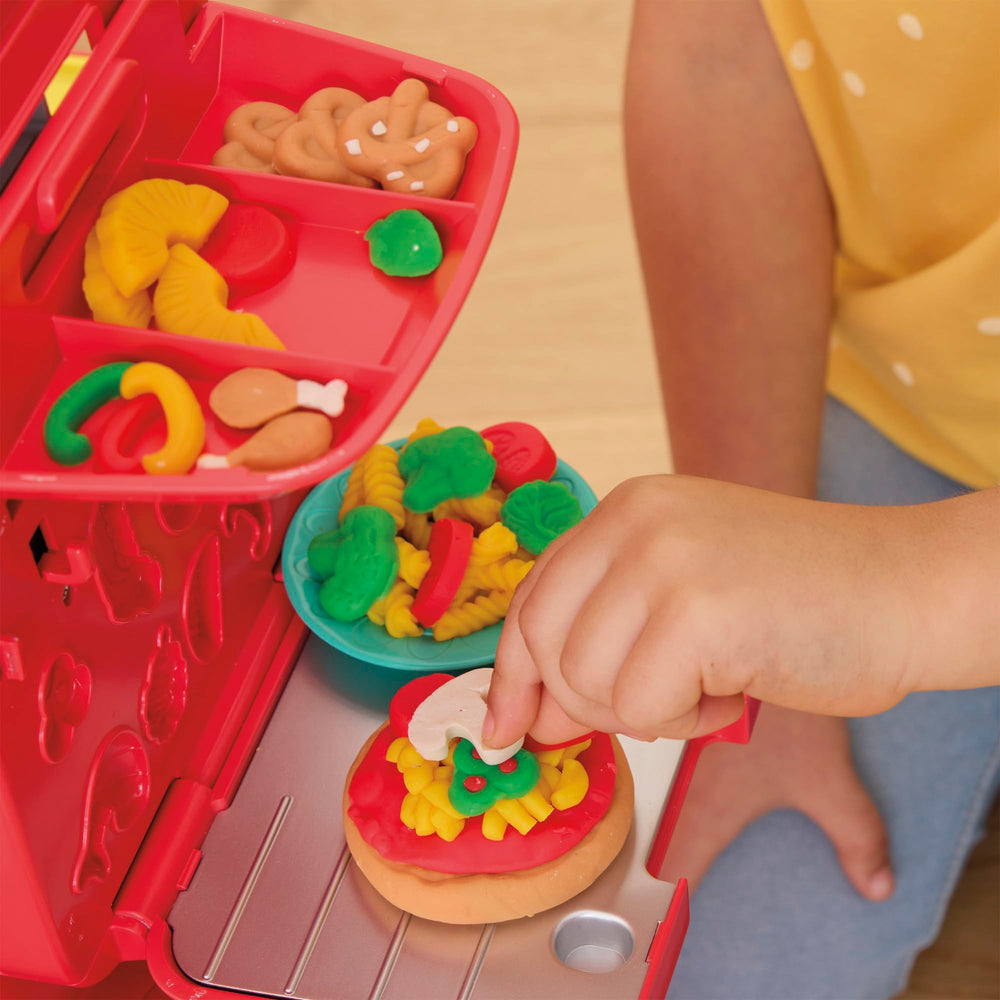 Play-Doh Pizza Delivery Scooter checkout card reader for pretend payments