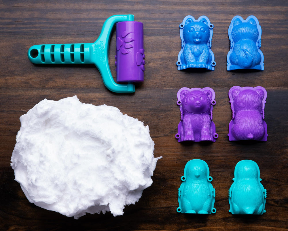 Pawprint roller from Play Visions Floof Polar Babies set in use