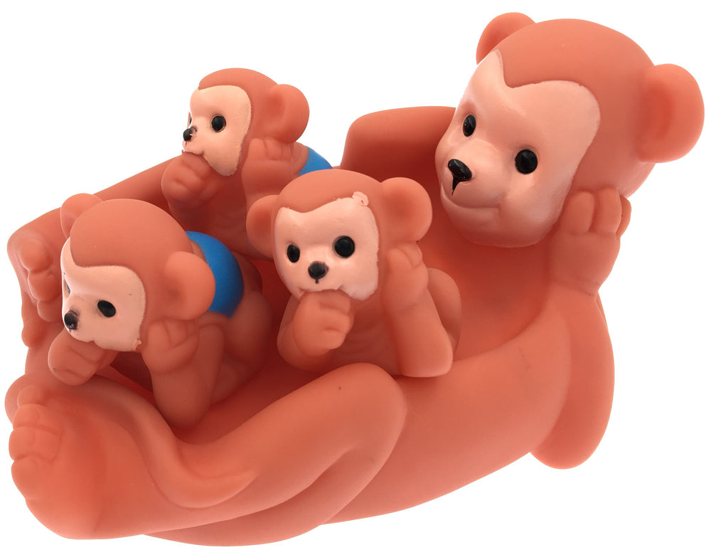 Playmaker Toys Turtle Family bath set: mother turtle floats with three baby squirters for bathtime play