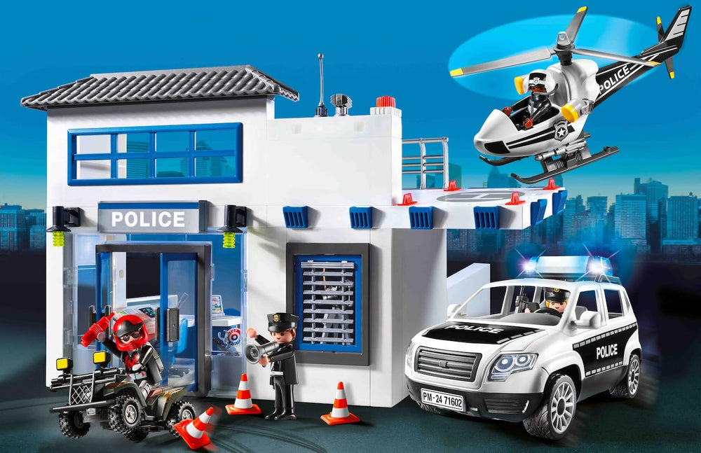 Playmobil surveillance station enhances mission planning and teamwork.