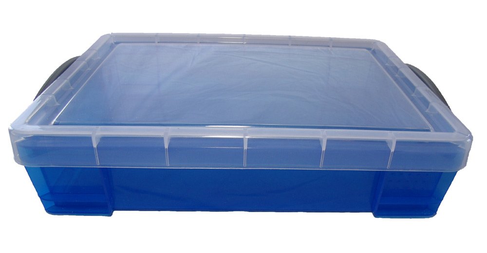 PlayTherapySupply sand tray lid closed, secure travel companion.