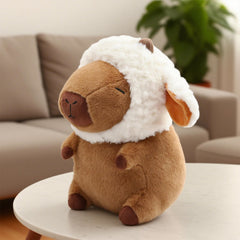 Plupiapio Capybara plush tiger hat enhances cuddly character play.