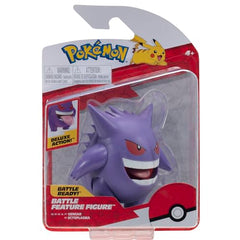 Gengar extends its tongue attack for engaging battle action.
