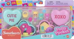 Polly Pocket x Sweethearts keychain-clip makes fun travels and quick display.