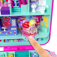 Three mini dolls with unique outfits invite kids to recreate classic Polly adventures.