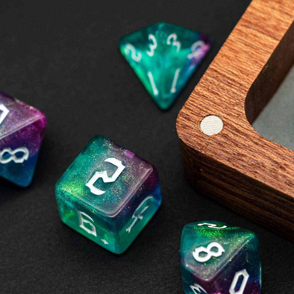 Poludie Balanced dice set supports fair gameplay through even weight distribution.