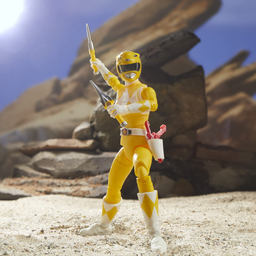 Power Rangers Lightning Collection Yellow Ranger packaging and included accessories