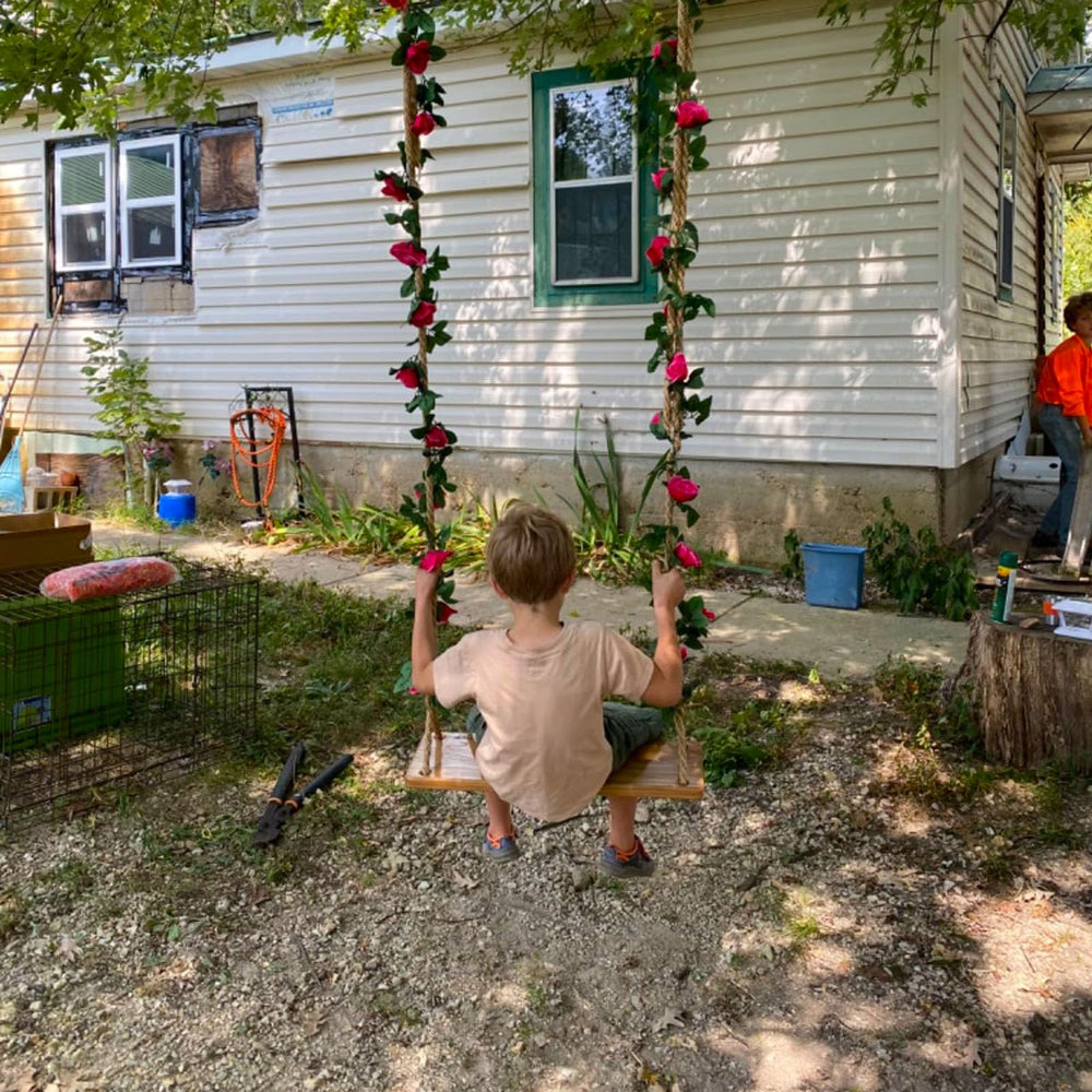 Premkid family-friendly swing space suggests a versatile play area.