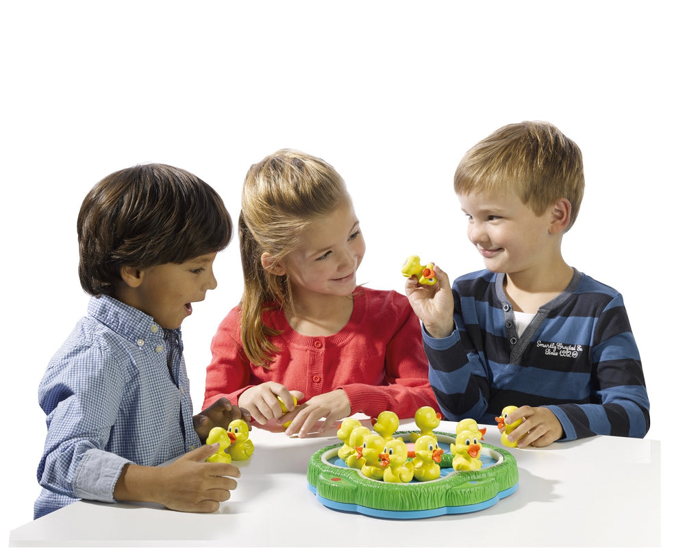 Pressman Lucky Ducks supports two to four players for family fun