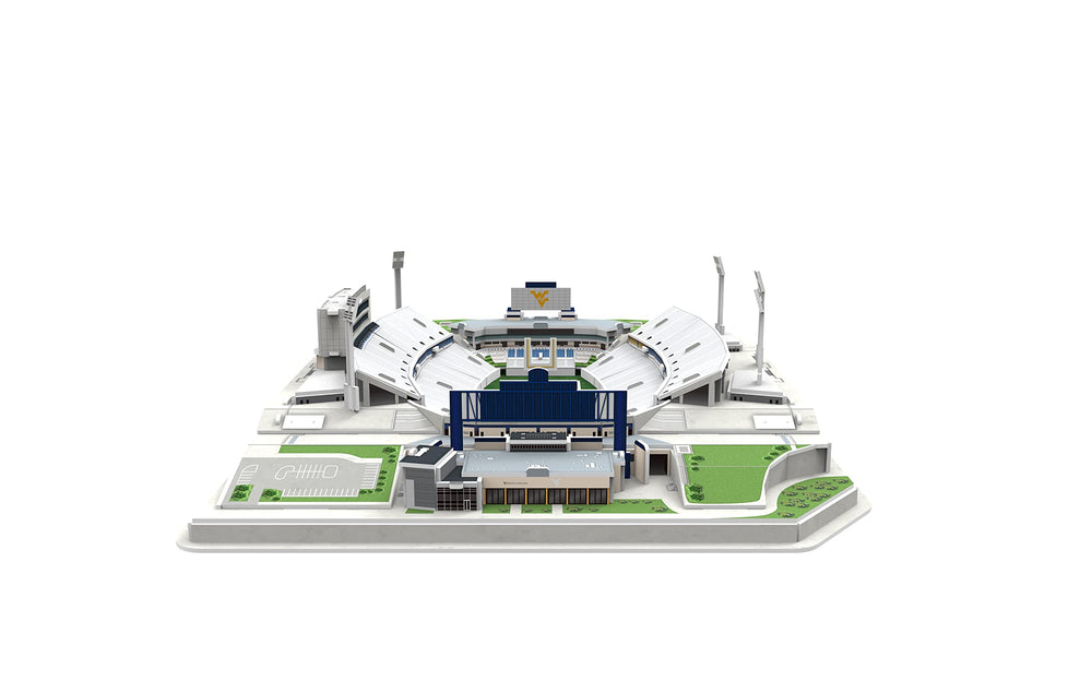 Pro-Lion Milan Puskar Stadium puzzle pieces assemble easily for family nights.
