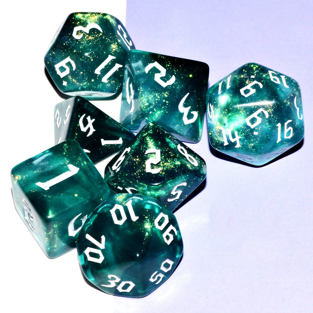 QiAN SiMAi Galaxy Dice Set resin detail highlighting glitter finish and iridescent sparkle.