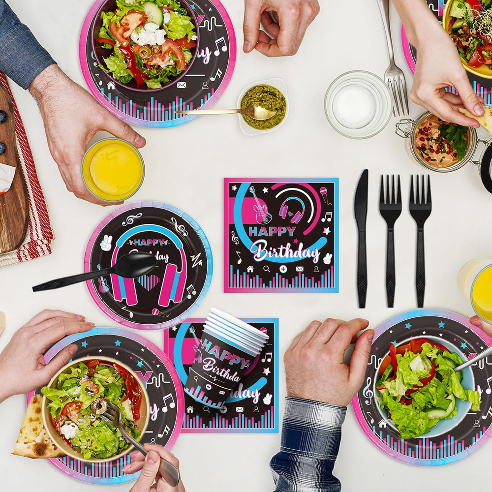 QIYANPAX spoons ideal for desserts and beverages.