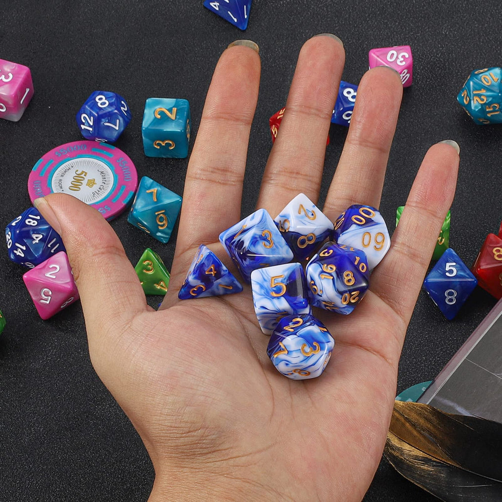 QMAY DND dice set blue-white d6-d4 – versatile for spell checks.