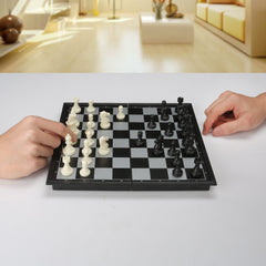 On-the-go chess session with QuadPro set during travel
