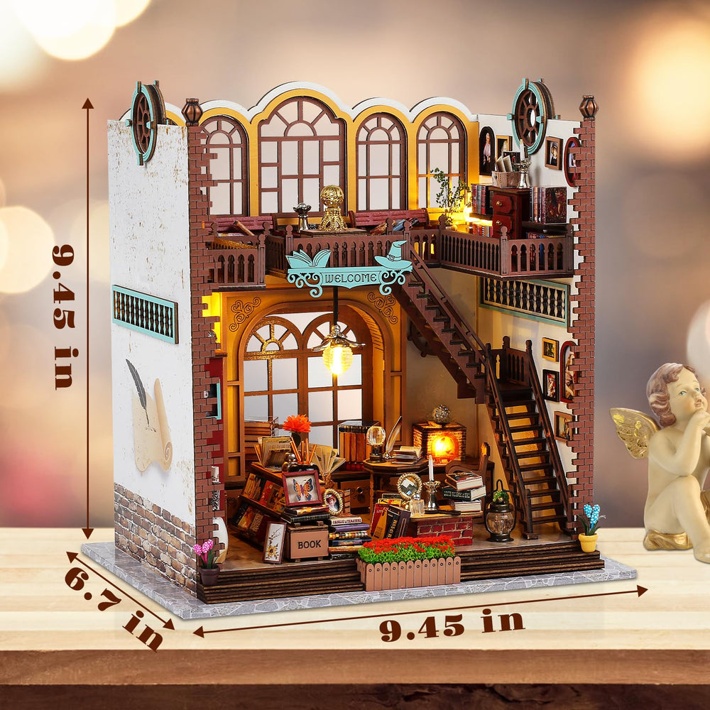 Quanquer book nook LED glow highlights desk ambiance and detail.