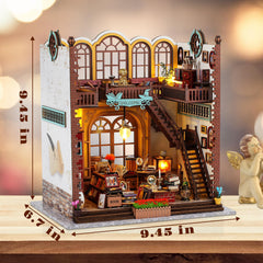 Quanquer book nook LED glow highlights desk ambiance and detail.