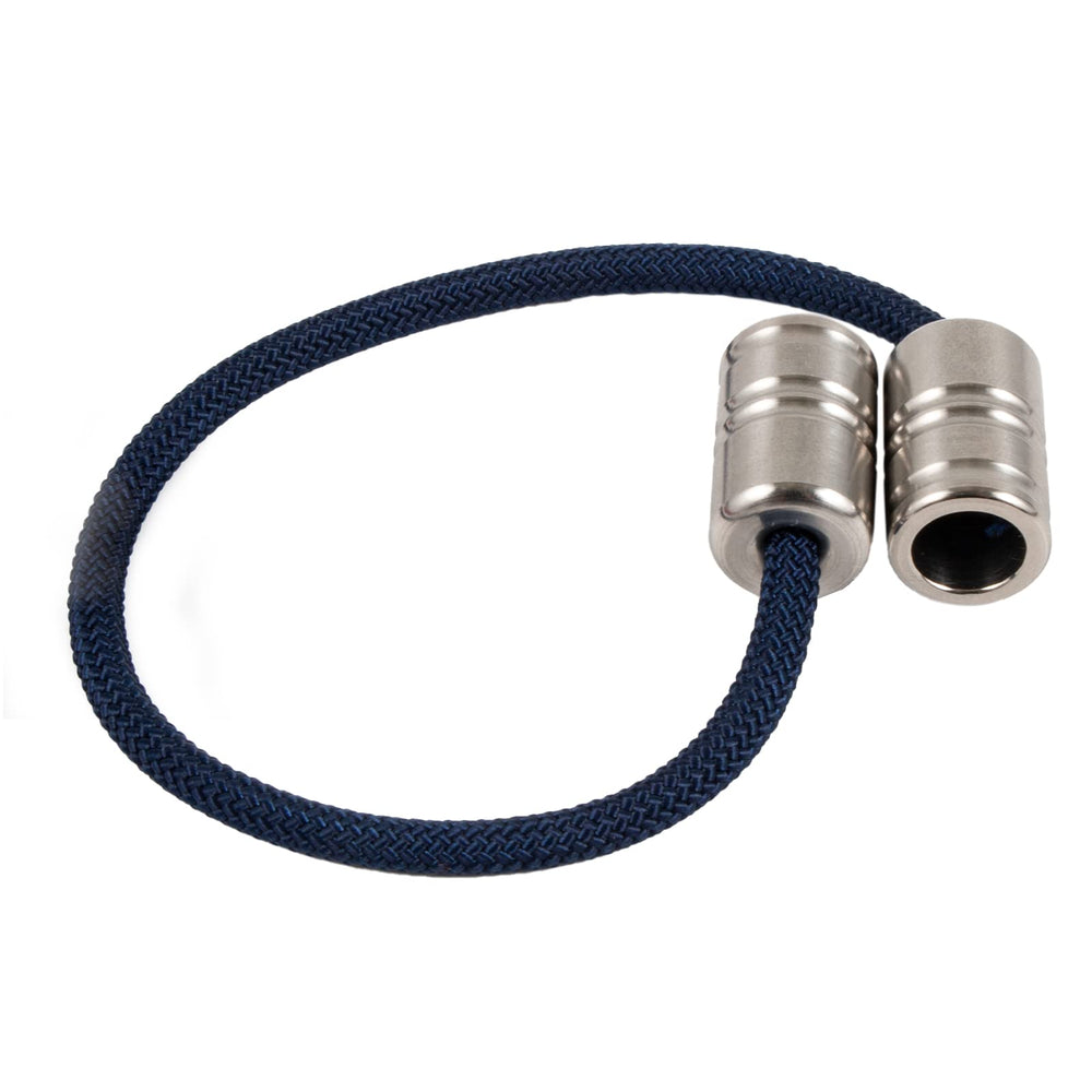 QULNEXA Begleri metal box packaging showing organized storage and portability.