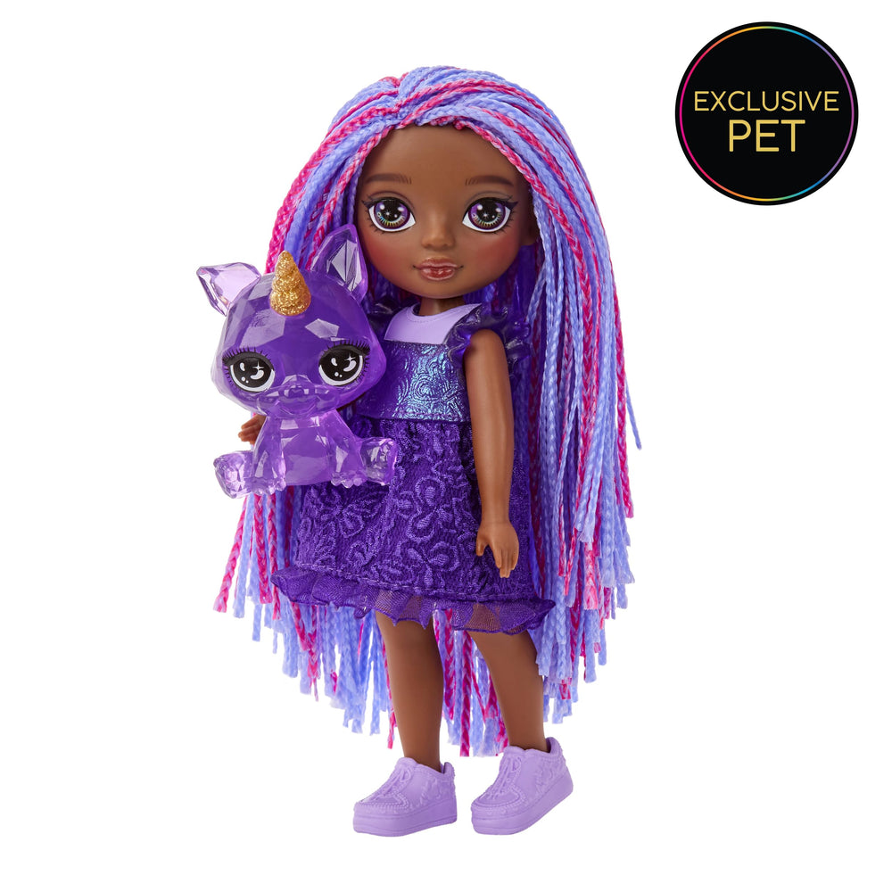 Indigo Bailey's articulated head, shoulders, and legs enable easy posing.