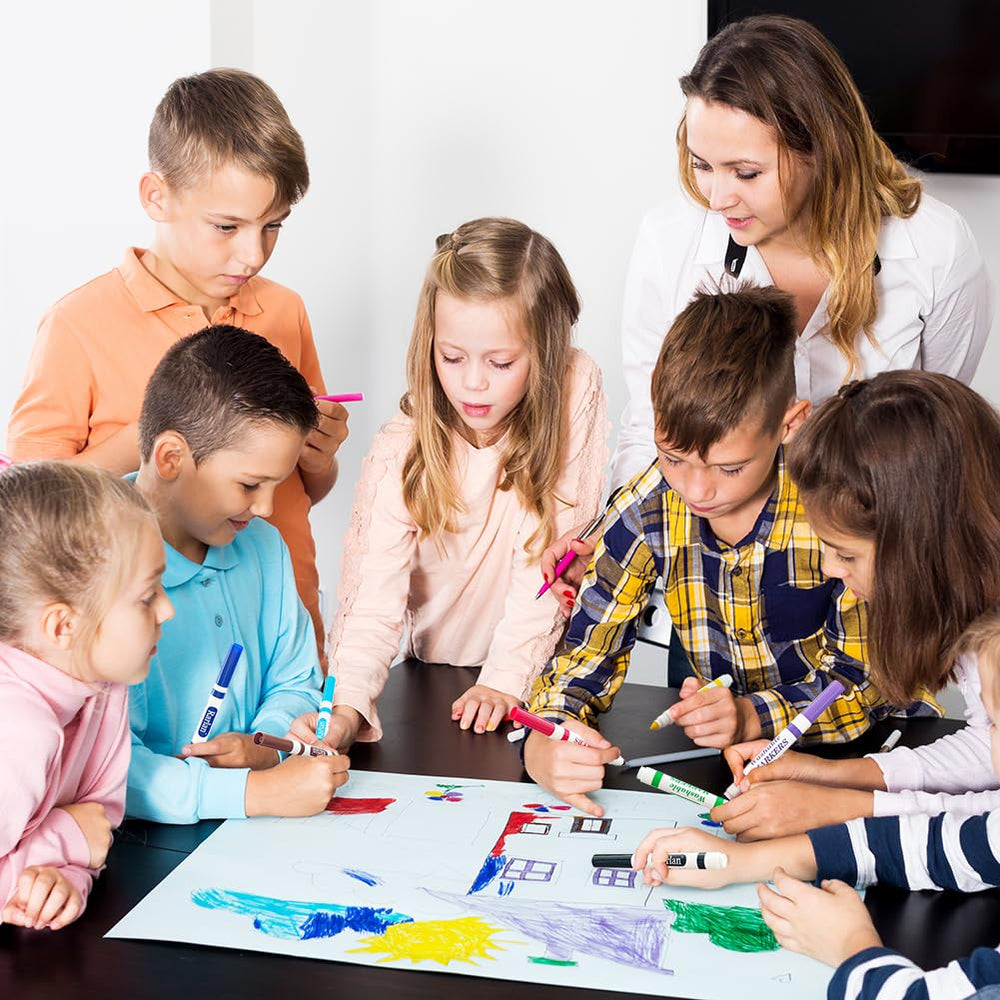 Rarlan storage box ensures tidy classrooms and easy marker access.