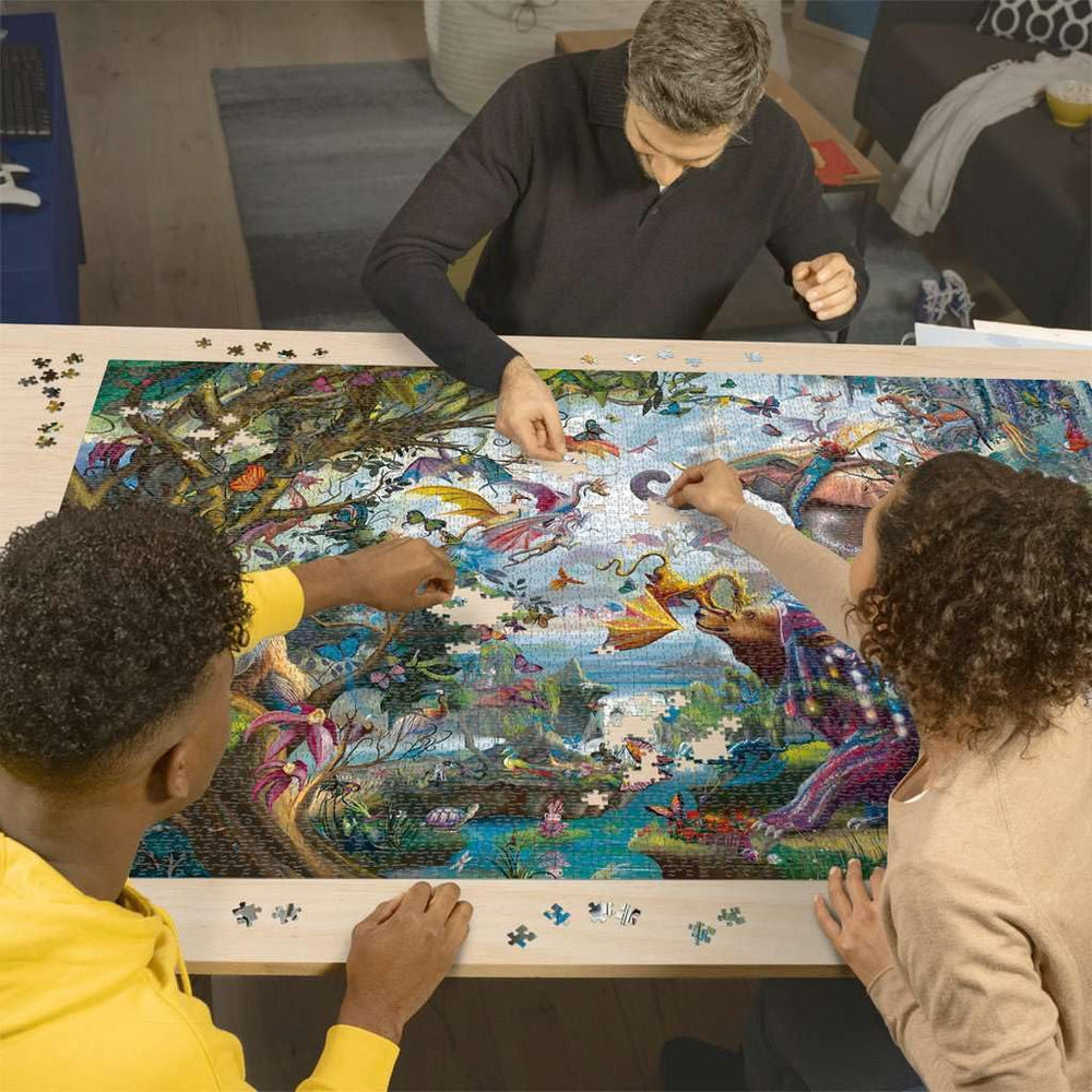 Ravensburger Tropical Dragons 4000-piece puzzle jungle-scene showcasing exotic wildlife and vibrant foliage