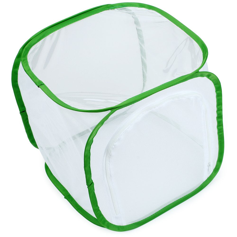 RESTCLOUD large zipper opening facilitates feeding and gentle release.