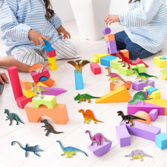 Ricluck easy-assembly packaging helps teachers prepare swaps quickly.