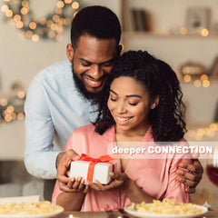 RISKY COUPLES premium packaging highlighting gift-ready presentation.