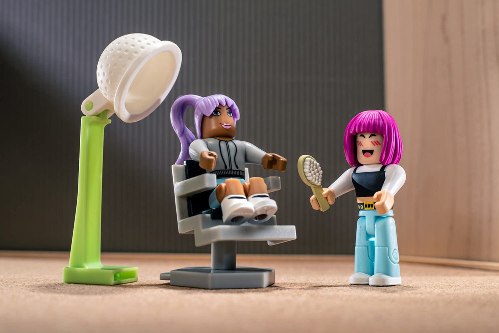 Mix-and-match parts enable a unique Roblox avatar creation.