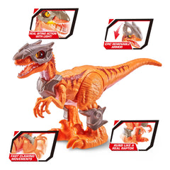 Robo Alive Dino Wars Raptor detailed head close-up showing features for interactive play.