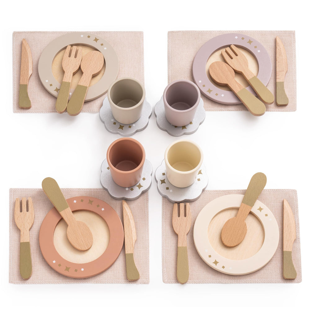 ROBUD wooden play dishes set collection for group pretend play and sharing.