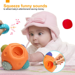 ROHSCE sensory balls come in six sizes to support grasping and fine motor skills.