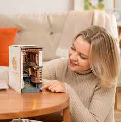 Rolife Sakura Densya bridge and trees detail creates a vivid mini world