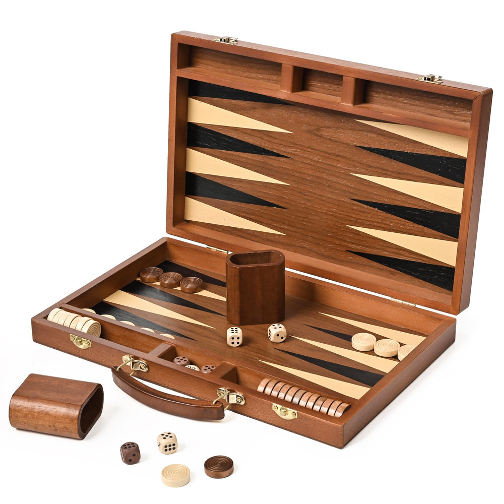 Ropoda backgammon board in sapele wood with a smooth surface for easy play.