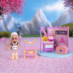 Royale High Baking Class Playset: doll included for immediate styling and adventures
