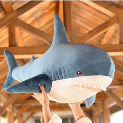 Ryttir easy-clean shark plush machine washable in pillowcase